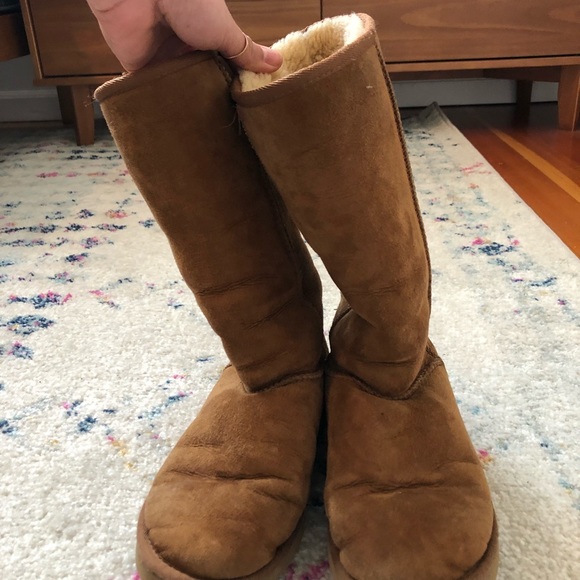 Women’s Chestnut Uggs— Tall - Picture 1 of 3